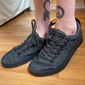 Dark Gray/Black Allbirds Wool Pipers